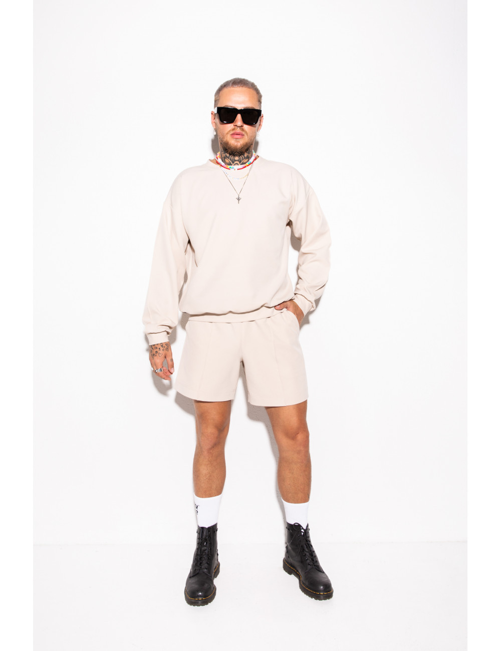 NUNU & NAGLIS Shorts "ELEGANT LOOK"